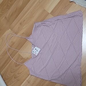 Lightweight tank top